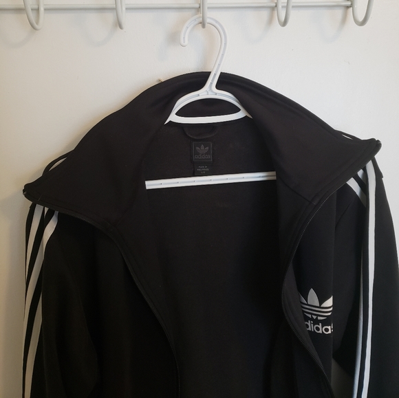 Classic Adidas Zip-up Size L - Picture 2 of 4